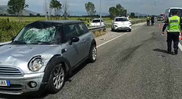 AKSIDENT TE “KRYQËZIMI I GJADRIT”/ Makina përplas motoçikletën, plagoset 65-vjeçari (EMRI)