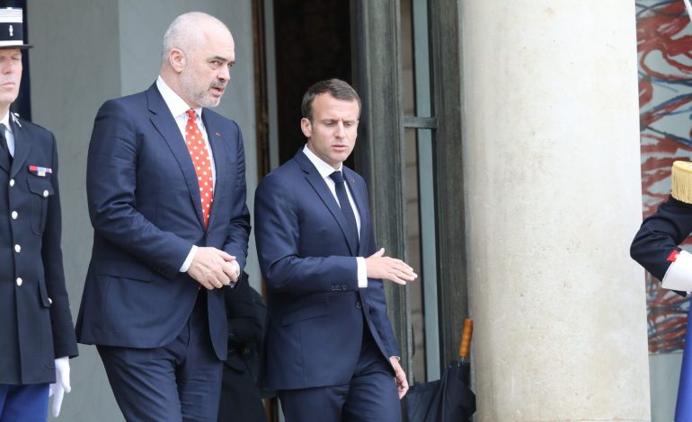TUR DIPLOMATIK NË MBËSHTETJE TË IDESË PËR KOMUNITETIN POLITIK EVROPIAN/ Rama e Macron vizitë në Moldavi e Sllovaki