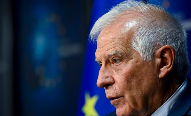THIRRJA e Borrell: BE duhet të përshpejtojë furnizimet me municione për Ukrainën