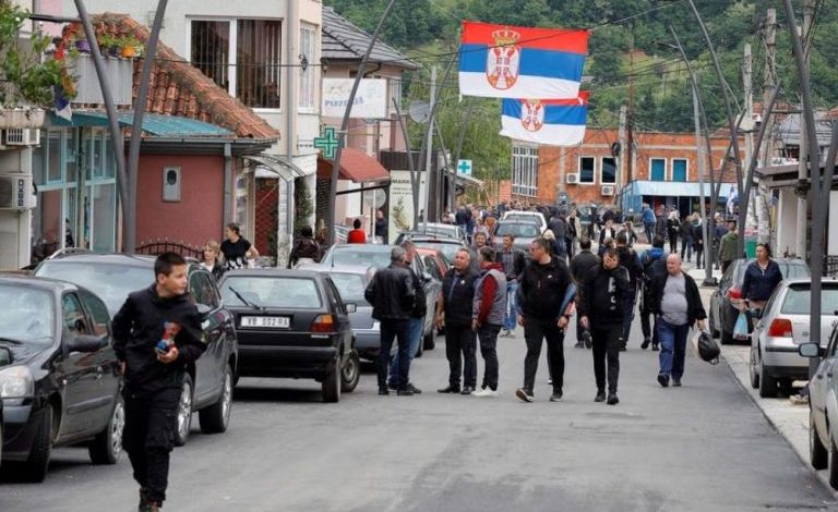 TENSIONET NË VERI/ Kremlini: Mbështesim Serbinë pa kushte. Të respektohen të drejtat e popullatës serbe