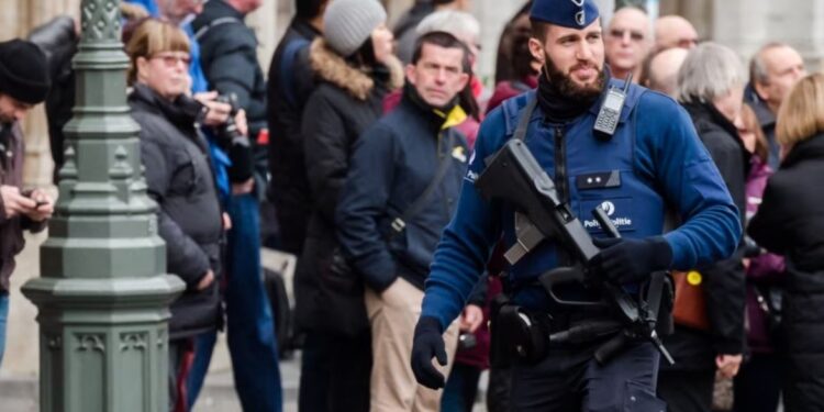 7 TË ARRESTUAR NË BELGJIKË/ Dyshohet se po planifikonin sulm terrorist