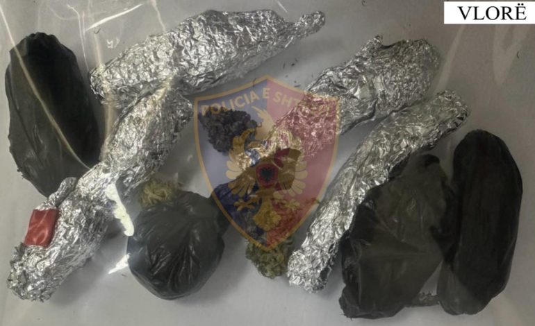 THEU MASËN E SIGURISË DHE SHPËRNDANTE DROGË/ Arrestohet 39-vjeçari në Vlorë
