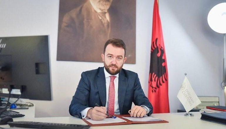 ABUZIMET TE “FINANCAT”/ Ish-Sekretari i Përgjithshëm Arlind Gjokutaj merret zyrtarisht i pandehur!
