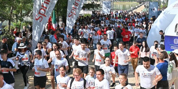 JAVA ITALIANE E KULTURËS/ Zhvillohet në Liqenin e Tiranës gara “Vrapo për autizmin”, Veliaj: Të gjithë kemi nevojë për…