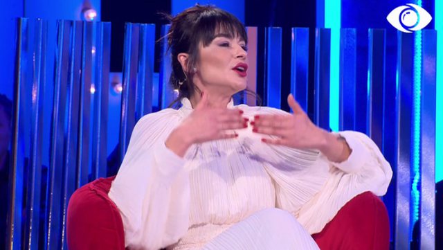 VIDEOSKANDALI I GJICIT/ Gazetarja: S’kishte abuzim aty! Shqiptarët të përveshin mëngët dhe të shohin ku është bota dhe ku janë vetë
