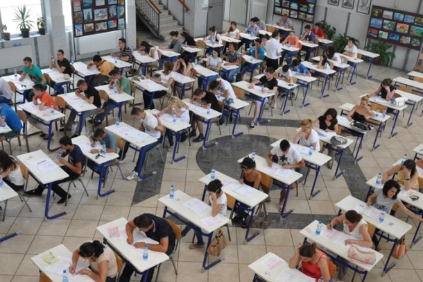 MATURA 2023/ Publikohen rezultatet e provimit Gjuhë Shqipe dhe Letërsi, shihni këtu notën tuaj