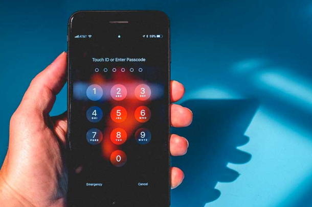KENI HARRUAR KODIN E KYÇJES SË IPHONE? Ndryshimi i fundit i Apple iu vjen në ndihmë