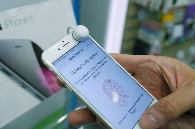 ALARMON Shërbimi i Siguris ruse: Mijëra diplomatëve u janë hakuar telefonat