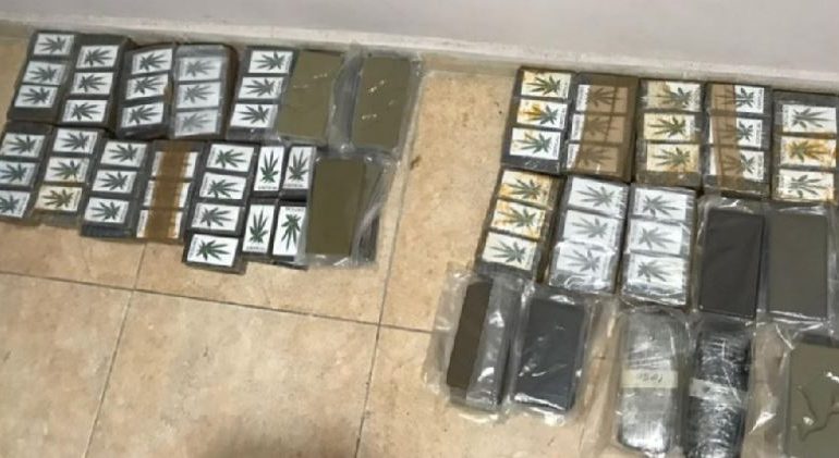 DETAJET/ Në 2021-in u kap me 77 pako marijuanë në formë çokollate në Durrës, kush është kreu i grupit kriminal që goditi sot SPAK
