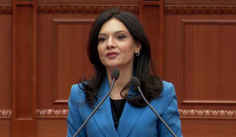 “RRINI BRENDA KUFIJVE…”/ Spiropali-opozitës: Humbja juaj është më e madhe se 2019 kur nuk morët fare pjesë
