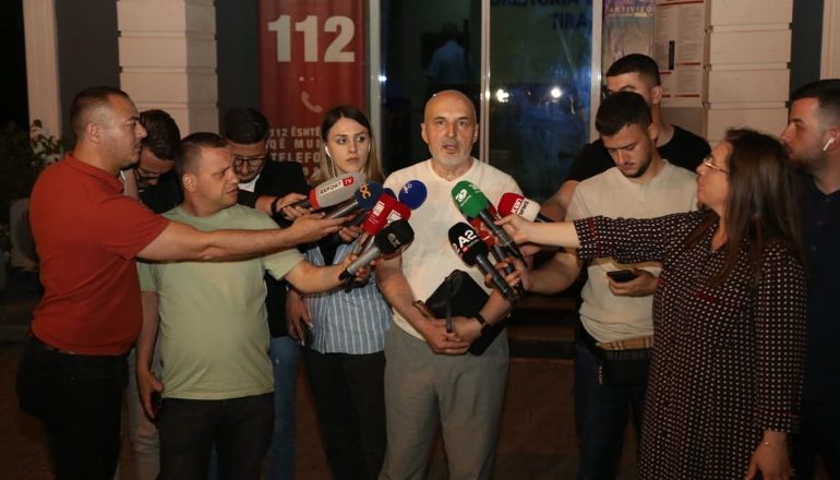 ARRESTIMI/ Avokati zbulon si shkoi Vangjush Dako me këmbët e tij në Drejtorinë e Policisë së Tiranës