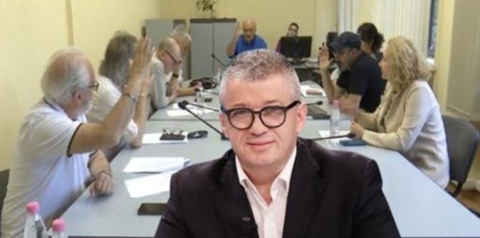 ALFRED PEZA ZGJIDHET DREJTOR I PËRGJITHSHËM I RTSH-SË/ Ja sa vota mori