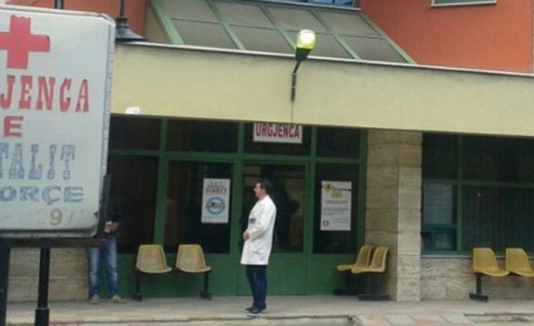 AKSIDENT I RËNDË/ Makina del nga rruga, një i plagosur në Korçë
