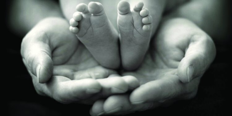 BIE VDEKSHMËRIA FOSHNJORE/ Mjekët: Gratë shtatëzëna kanë rritur numrin e kontrolleve