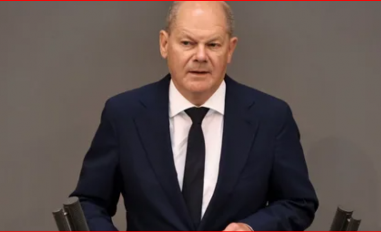 LUFTA RUSE/ Scholz: NATO të përqendrohet në forcimin e fuqisë luftuese të Ukrainës