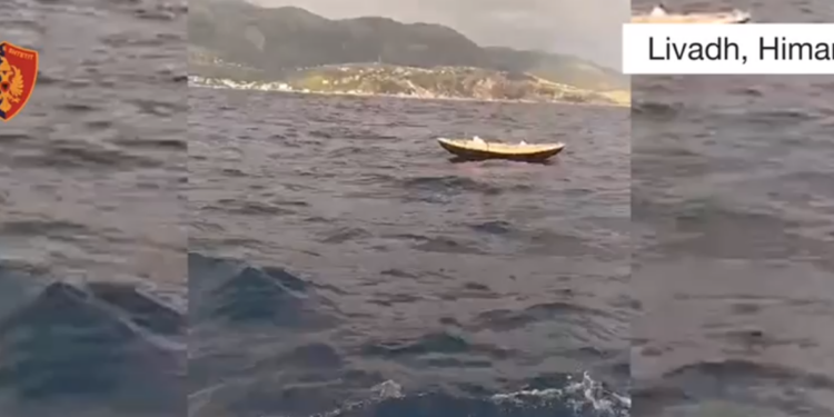 TË BLLOKUAR MES DETIT/ Policia në Dhërmi shpëton dy turistët që lundronin me kajak, e kishin të pamundur kthimin në breg