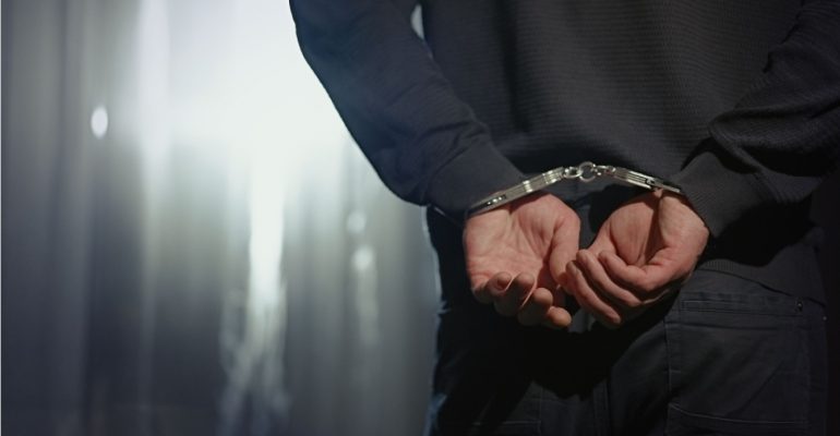 XHIRONIN MË SHUMË SE 200 MILIONË EURO/ Arrestohet në Greqi 54-vjeçari shqiptar, “koka” e bandës kriminale