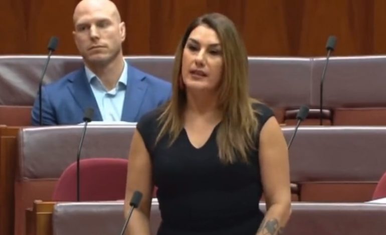 AUSTRALI/ Një senatore pretendon se është ngacmuar seksualisht në parlament