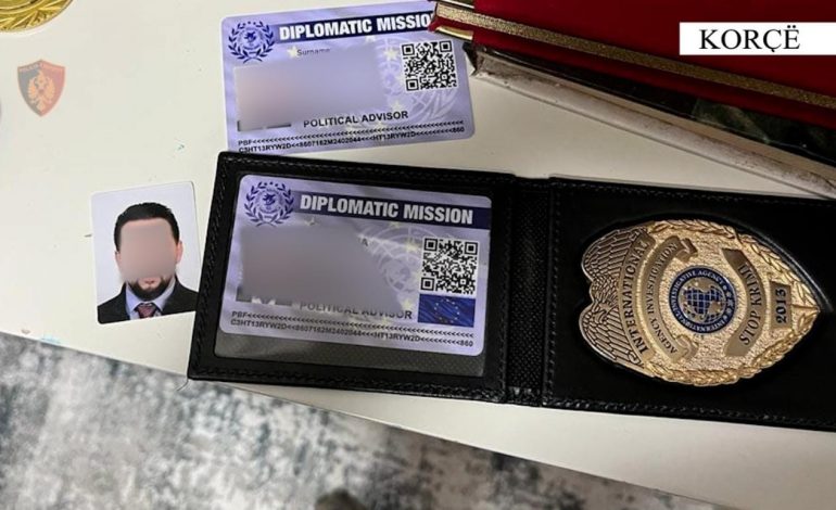 PAJISNIN ME DOKUMENTA FALSE QYTETARËT PËR T’I DËRGUAR NË SHBA/ Goditet rrjeti i falsifikimit të pasaportave diplomatike. Dy të arrestuar në Korçë
