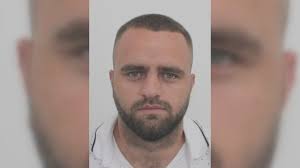 ATENTATI NË 'DON BOSKO"/ Dje u la në "arrest me burg" si ra në gjurmët e policisë "ushtari" i Ervis Martinaj. 28-vjeçari element që...