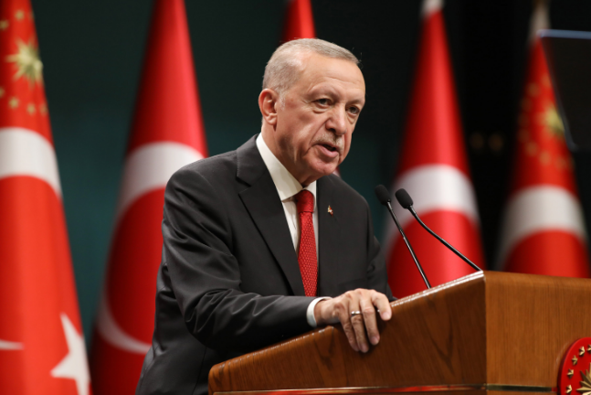 PËR HERË TË PARË/ Erdogan emëron një grua në krye të Bankës Qendrore