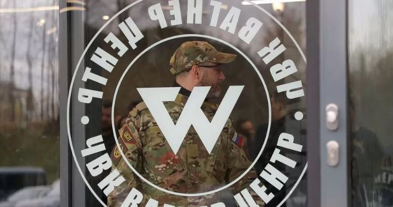 PËRPLASJET ME PRIGOZHIN/ Moska ndërmerr masa drastike, kërkon kontrollin e plotë të mercenarëve të…