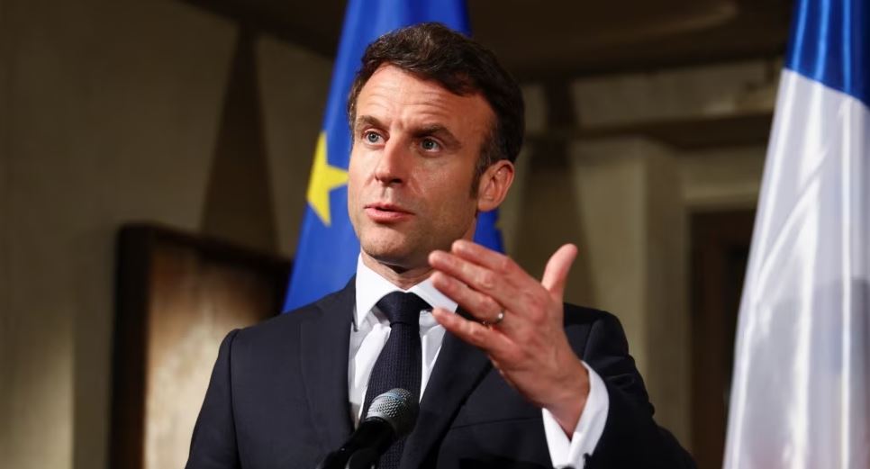 VRASJA E 17-VJEÇARIT NË FRANË/ Macron dënon veprimin: Akt i pafalshëm nga policia
