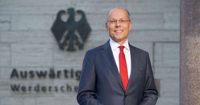 KOSOVË/ Deputeti gjerman tregon planin sekret të Kurtit: Do shpallë zgjedhje të parakohshme edhe për parlamentin