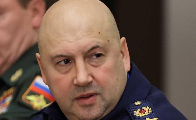 REBELIMI I MERCENARËVE NË RUSI/ Gjenerali Surovikin, anëtar ‘VIP’ i grupit Wagner, zbulohen dokumentet për zhdukjen e tij