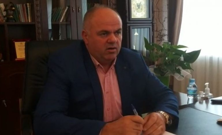 NË PYETJE DO MERREN EDHE ZYRTARË TË BASHKISË/ Hetimi për shpërdorim detyre, SPAK në kërkim të videos së plotë të Safet Gjicit