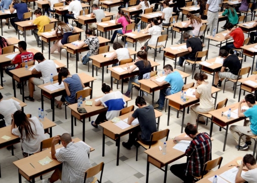 MATURA SHTETËRORE/ Zhvillohet sot provimi i parë. Rreth 30 mijë maturantë do të testohen për gjuhën e huaj