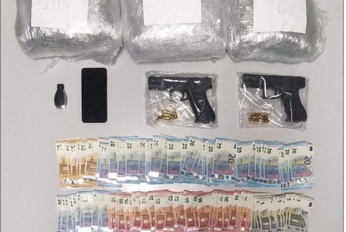 DROGË, ARMË DHE EURO/ Arrestohet 40-vjeçari shqiptar në Selanik