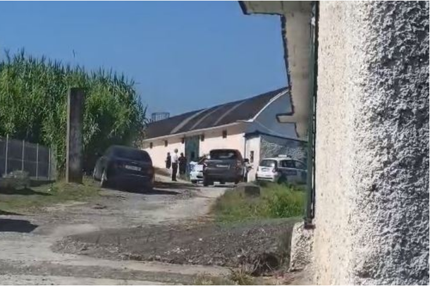 DETAJET E PARA/ I vihet eksploziv ish-magazinave të grumbullimit në Mamurras, nisin hetimet