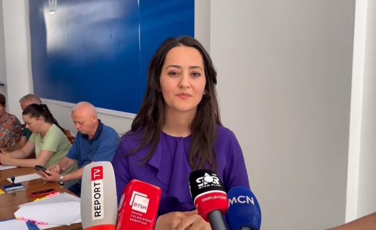 ZGHEDHJET NË PD/ Kryetarja e degës në Lezhë: Demokratët të votojnë, hap i rëndësishëm për riorganizimin e partisë