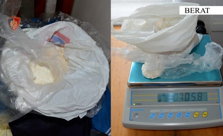 EMRI/ Shiste kokainë në Berat, arrestohet 34-vjeçari, procedohen edhe 4 persona të tjerë
