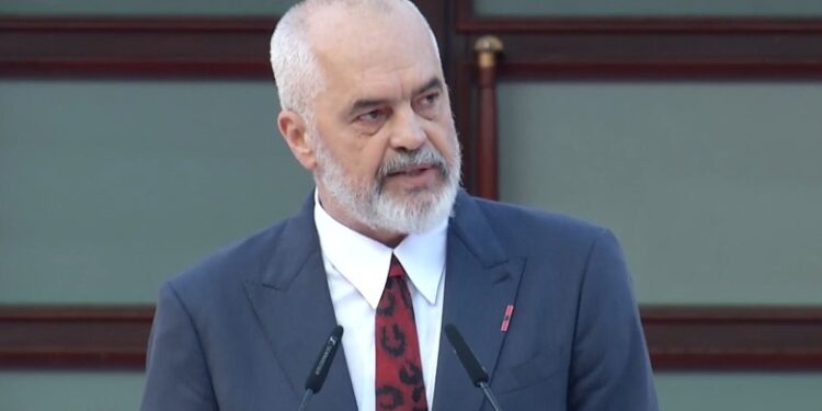 VIZITA/ Rama për Clinton: U dha shpresë ‘Shqiponjave’ të përzënë nga shtëpia e tyre! Kasapi i Beogradit do…