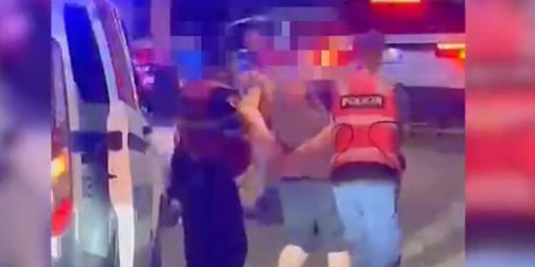 I SHPALLUR NË KËRKIM DY HERË/ Arrestohet 27-vjeçari që donte të vriste nipin e Azem Hajdarit