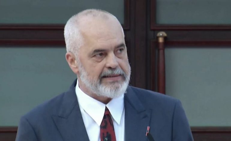 VOTOI PRO ARRESTIMIT TË AHMETAJT/ Reagon për herë të parë Edi Rama