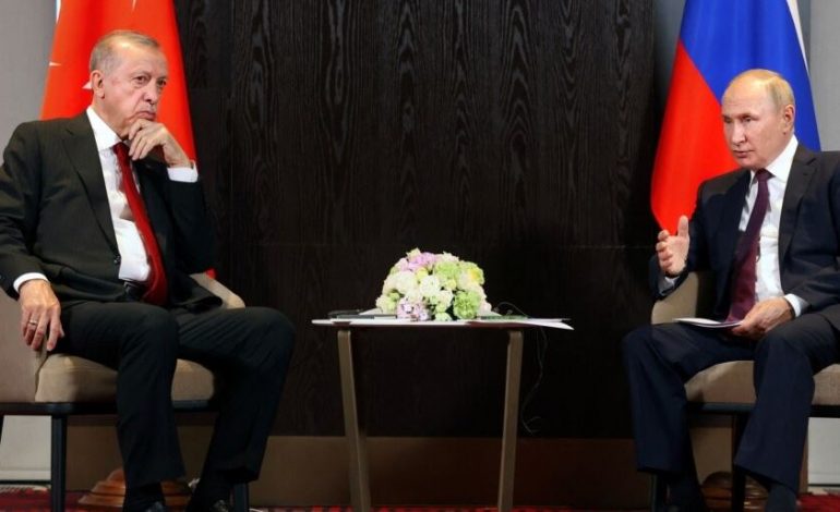 MARRËVESHJA E EKSPORTIT TË GRURIT/ Erdogan: Kam bindur Putinin për