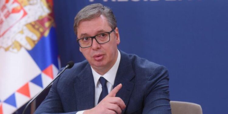 SITUATA NË VERI TË KOSOVËS/ Vuçiç thirret në Bruksel nga krerët e BE