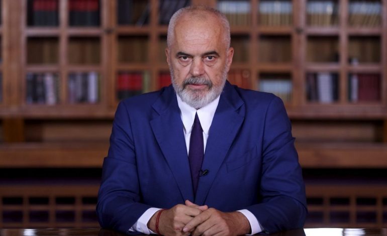 “KUSH NGATËRRON RRUGËN, NUK NDAN PËRGJEGJËSI ME MUA”/ Rama për Ahmetajn: Nuk i zgjedh bashkëpunëtorët për të mos i lëshuar