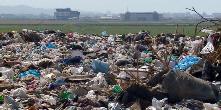 THIRRJE BIZNESEVE NGA VLORA/ Ministrja e Turizmit: Duhet bashkëpunim për mbetjet