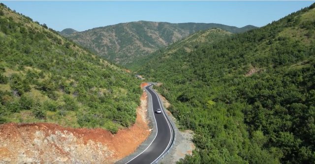PUBLIKON PAMJET E RRUGËS SË RE/ Rama: Një mundësi zhvillimi ekonomik!
