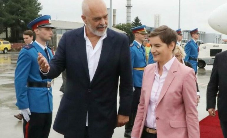 UDHËHEQËSIT E BALLKANIT PERËNDIMOR TAKIM ME RAMËN/ Mbërrin në Tiranë Bernabiç dhe Kroshto