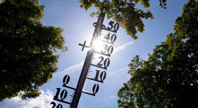 SHQIPËRIA “DIGJET” NGA TEMPERATURA REKORD/ Gjatë kësaj jave Berati, Elbasani dhe Gjirokastra “prekin” 43 gradë Celsius