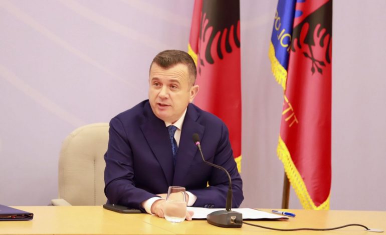 OPERACIONI ANTI KANABIS NGA SHKODRA NË KRUJË/ Balla: Presim më shumë goditje si këto