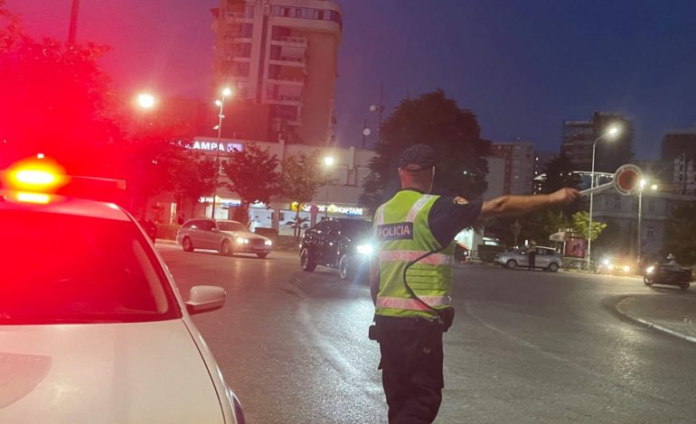 TË DEHUR DHE PA PATENTË NË TIMON/ E pësojnë keq, 9 drejtues mjetesh të arrestuar në Elbasan