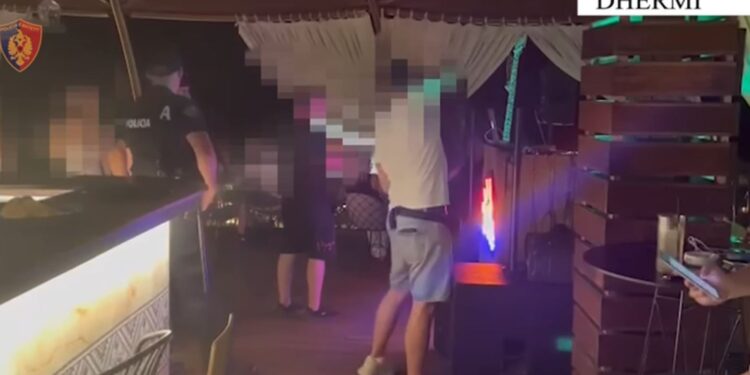 PUSHUESIT ANKOHEN PËR NDOTJE AKUSTIKE NË DHËRMI/ Policia merr në hetim pronarët e 2 lokaleve