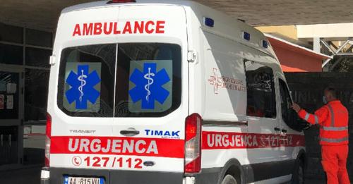 AKSIDENT NË TIRANË/ Makina përplas një 14-vjeçar