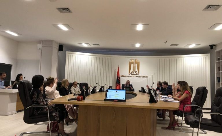 U ARRESTUA NGA SPAK/ KLP pezullon nga detyra drejtuesin e Prokurorisë së Kukësit Xhavahir Lita
